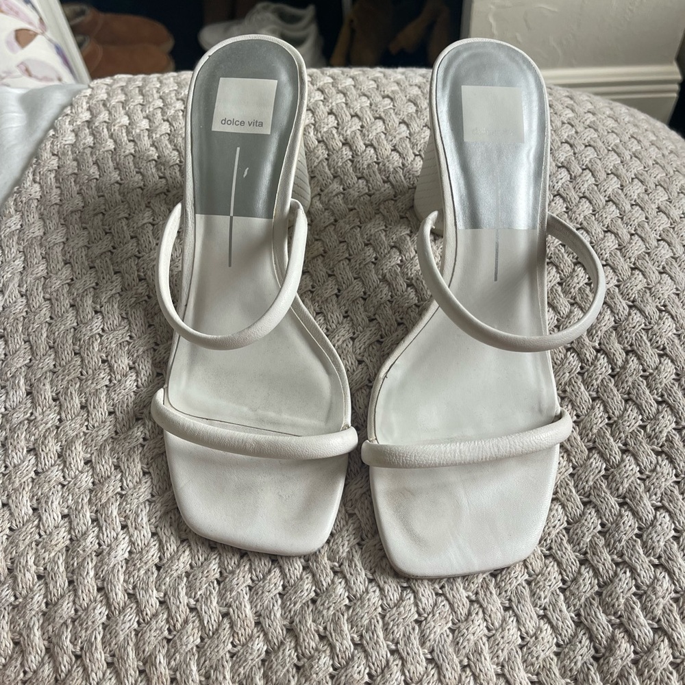 Dolce Vita Noles Heels White in Size 10